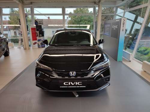 Honda Civic e:HEV Advance